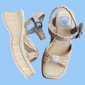 VINTAGE Raffia Sketchers Chunky Wedge Sandal
